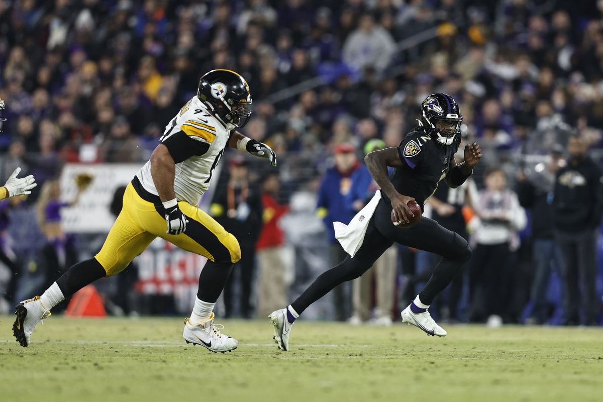 Tyler Huntley #2 of the Baltimore Ravens scrambles and runs with the ball during an NFL football game between the Baltimore Ravens and the Pittsburgh Steelers at M&amp;T Bank Stadium on January 01, 2023 in Baltimore, Maryland.
