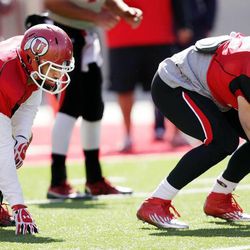 University of Utah tight end Jake Murphy, left, and Westlee Tonga line up during practice in Salt Lake City Tuesday, April 9, 2013.