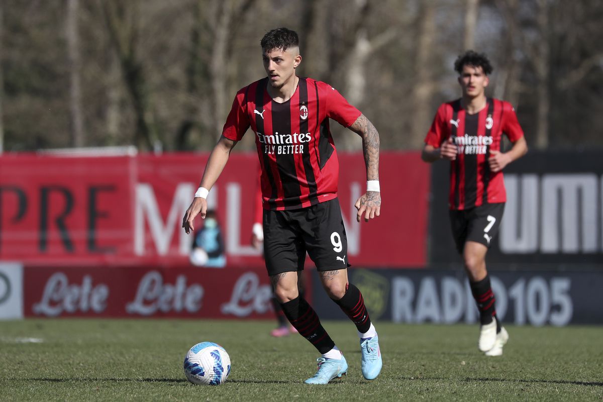 AC Milan U19 v Atalanta U19 - Primavera 1