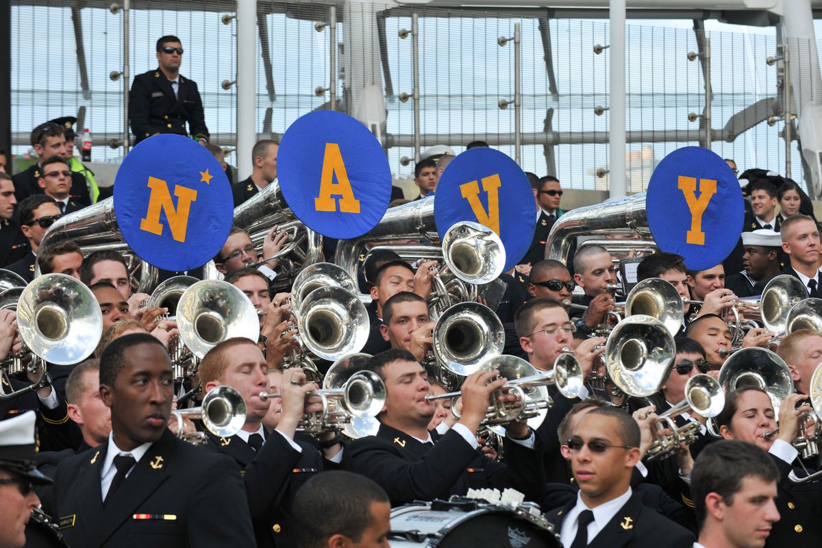 Notre Dame v Navy