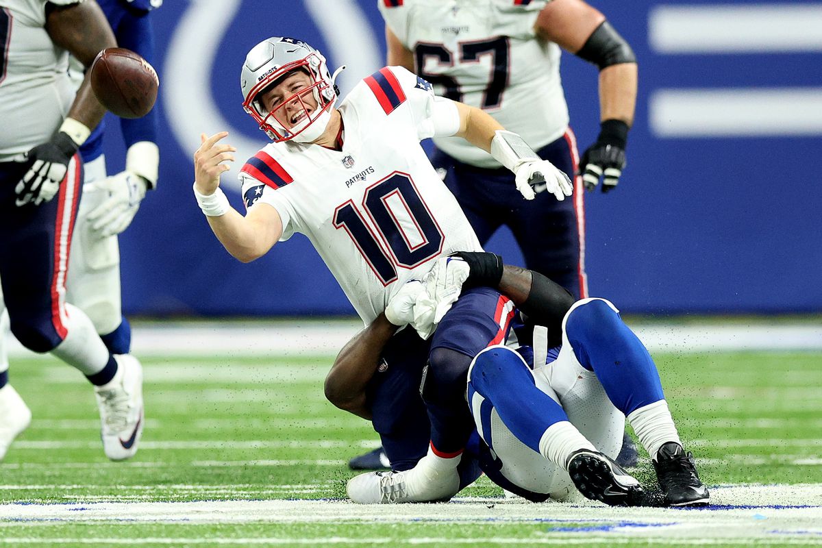 Patriots vs. Colts stats: Self-inflicted mistakes doom New England - Pats  Pulpit