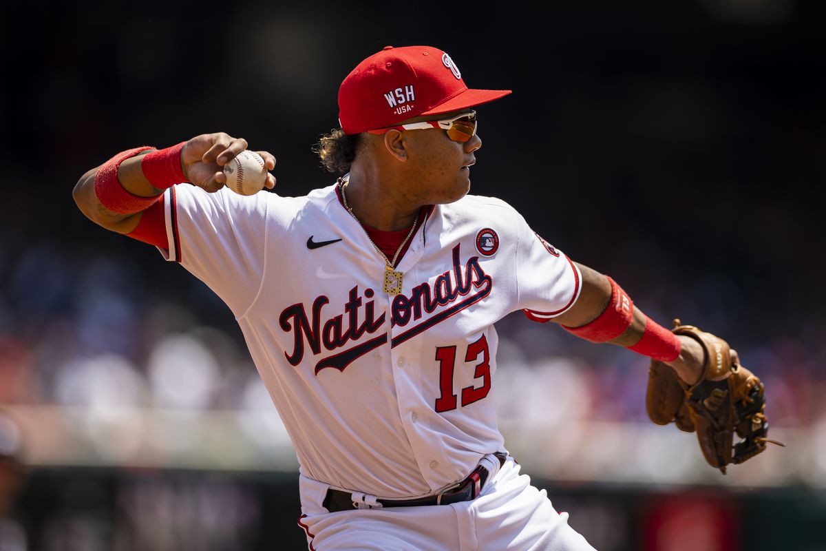 Washington Nationals' Davey Martinez reacts to domestic violence  allegations against Nats' Starlin Castro - Federal Baseball
