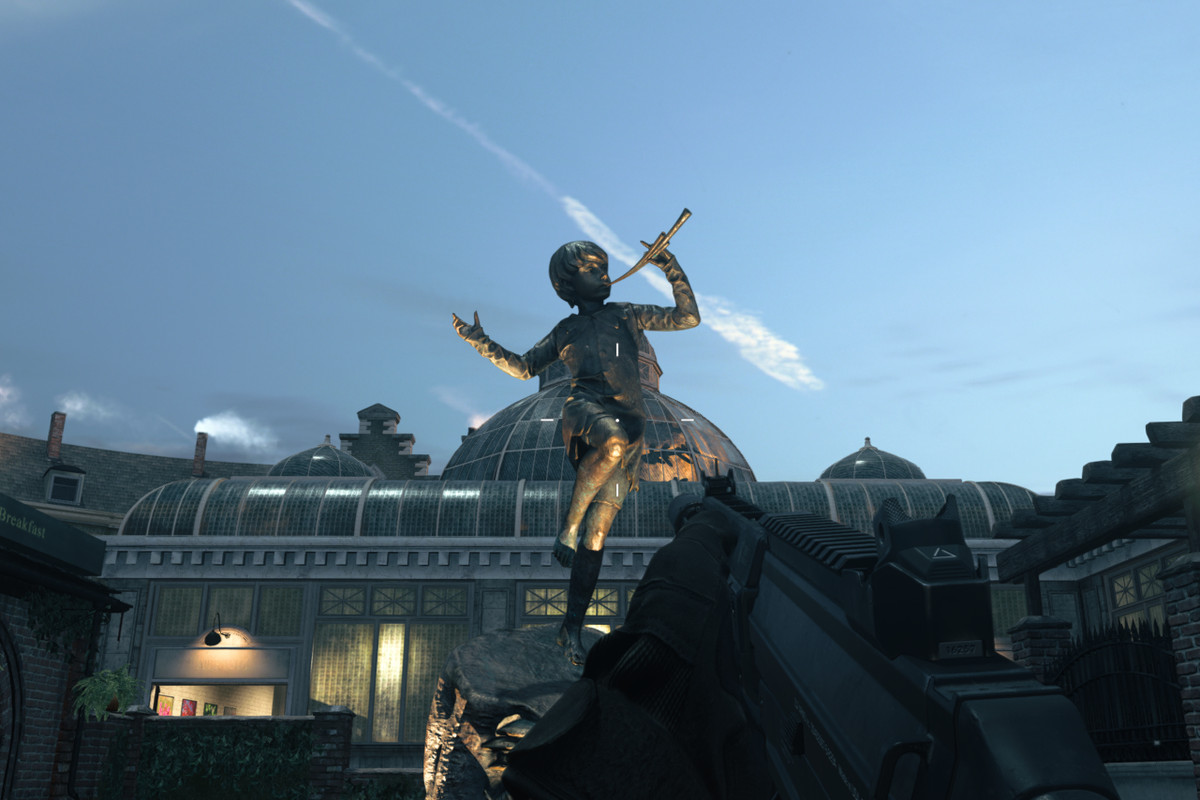 A Pied Piper statue from Modern Warfare’s Cheshire Park map