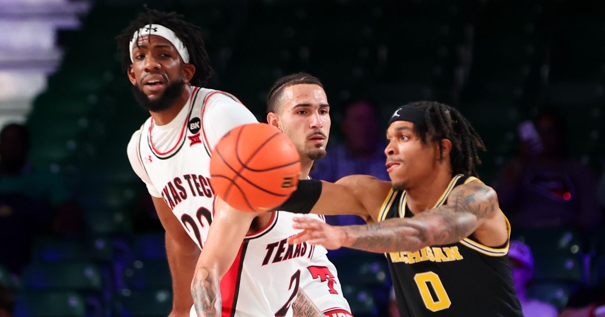 Michigan Men’s Basketball Falls Short Against Texas Tech in Battle 4 Atlantis