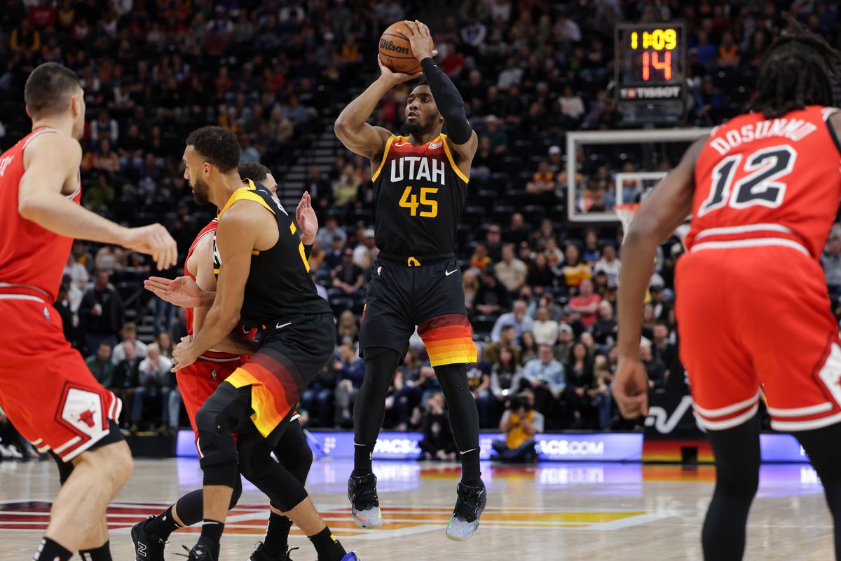Utah Jazz guard Donovan Mitchell (45) shoots the ball during the first quarter against the Chicago Bulls at Vivint Arena.