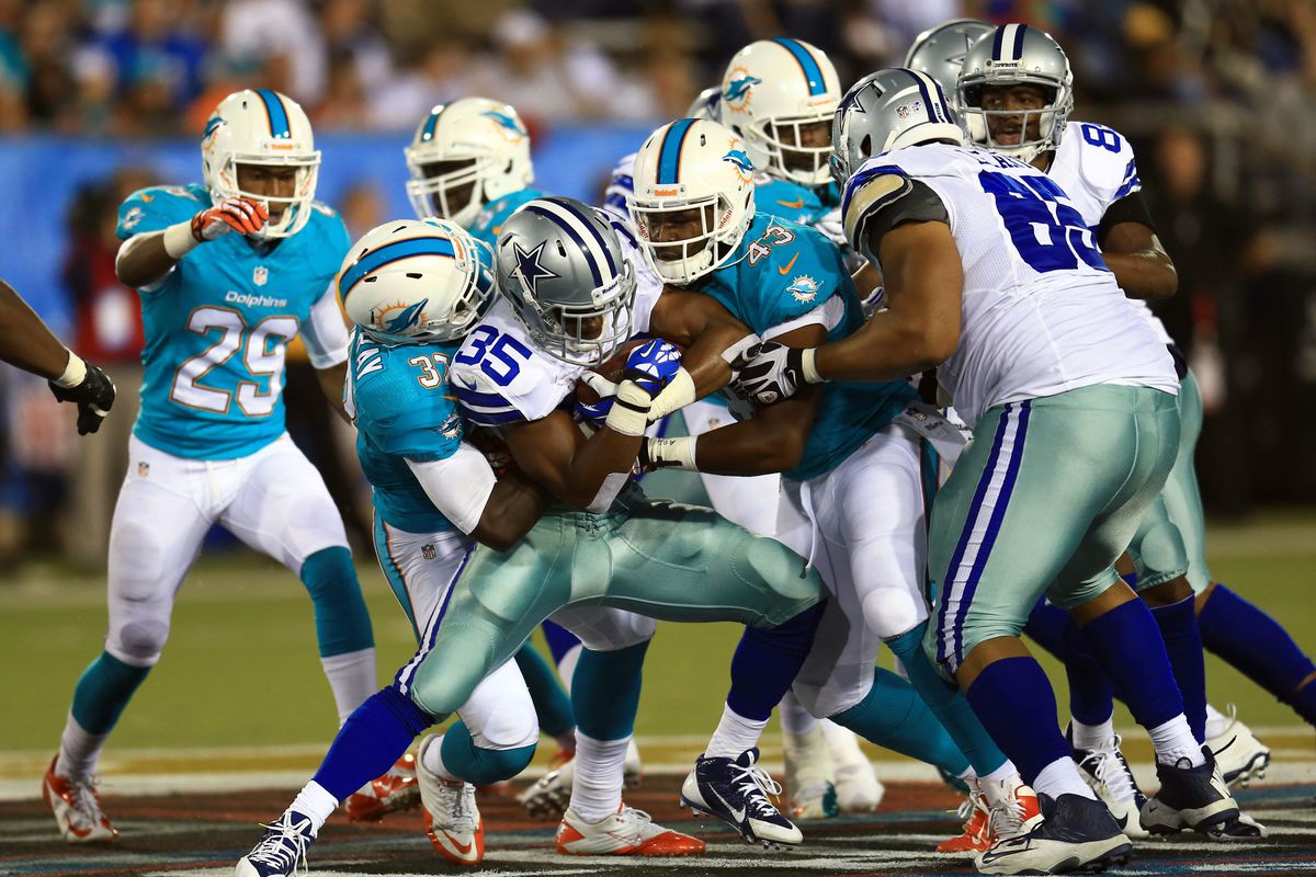 See: The Dolphins didn't miss all of their tackles in the Hall of Fame Game!