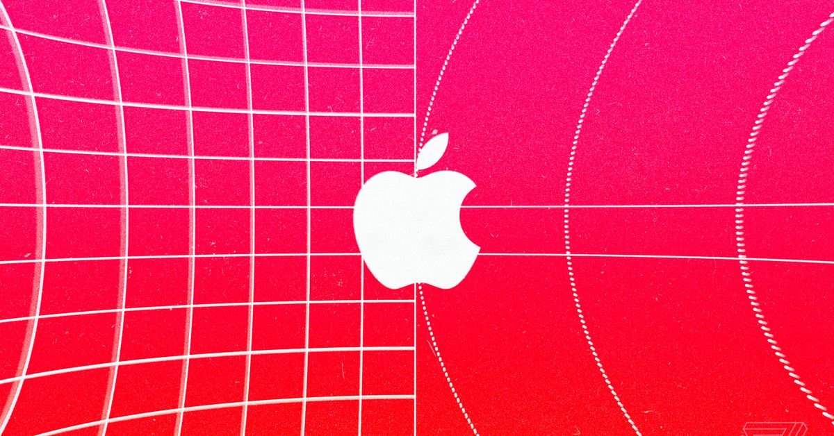 Apple places female engineering program manager on administrative leave after tw..
