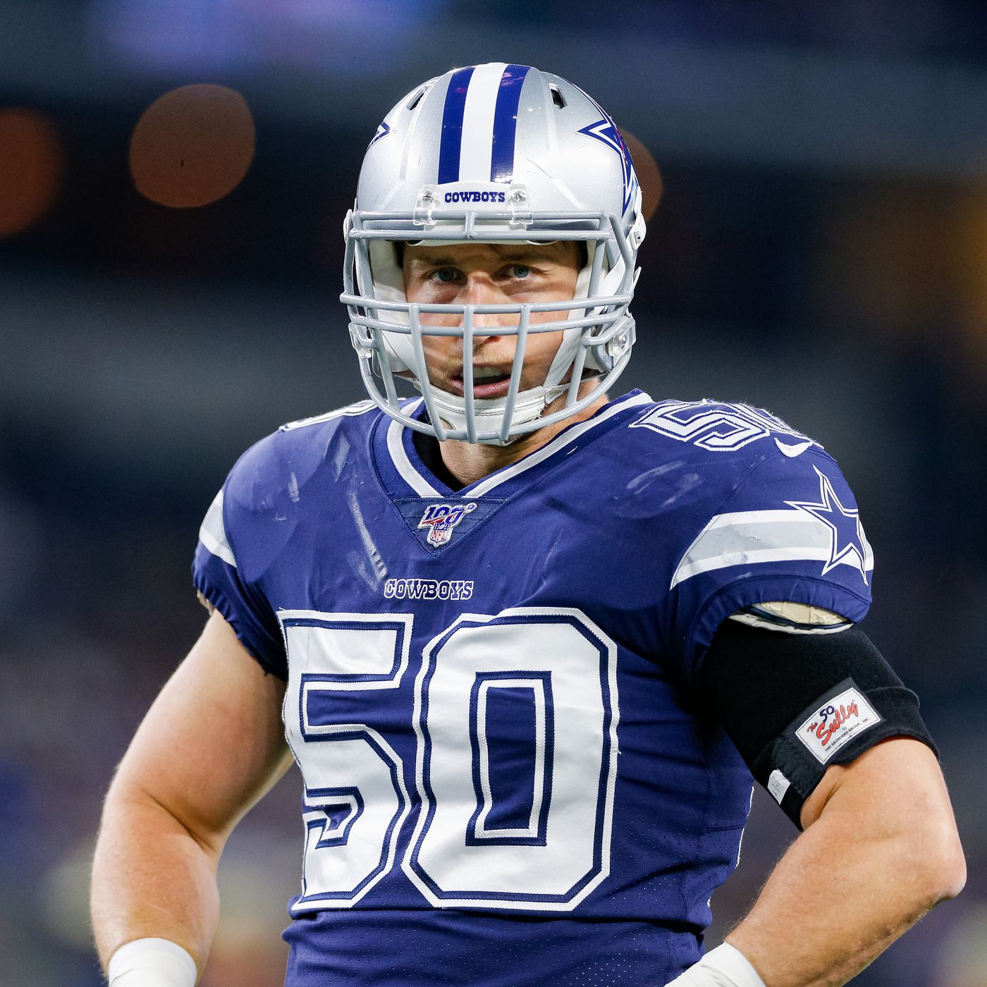 Sean Lee to play in 2020, but LB's status with Cowboys remains