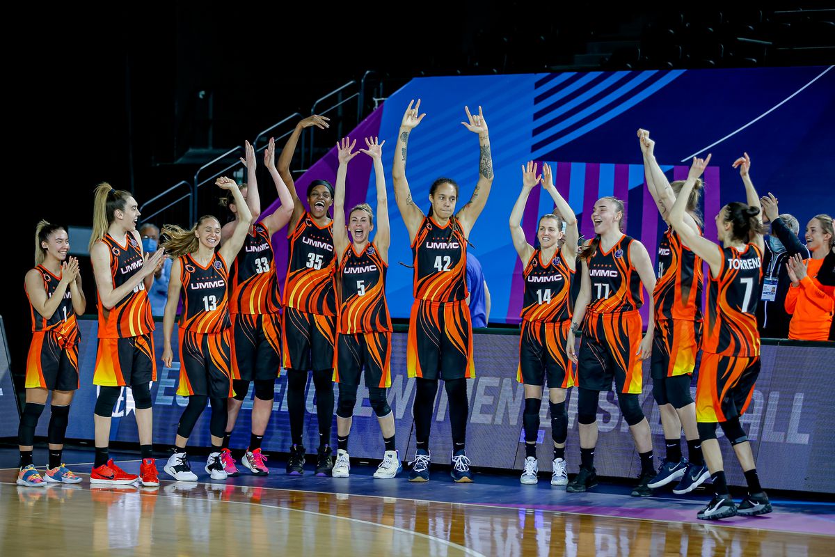 Perfumerias Avenida v UMMC Ekaterinburg - EuroLeague Women Final