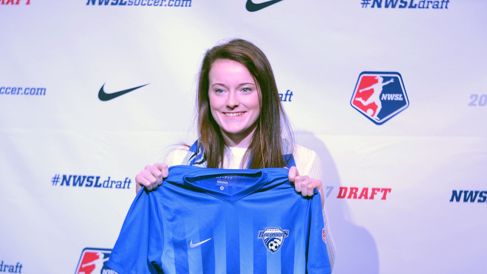 Rose Lavelle named to SheBelieves Cup roster.