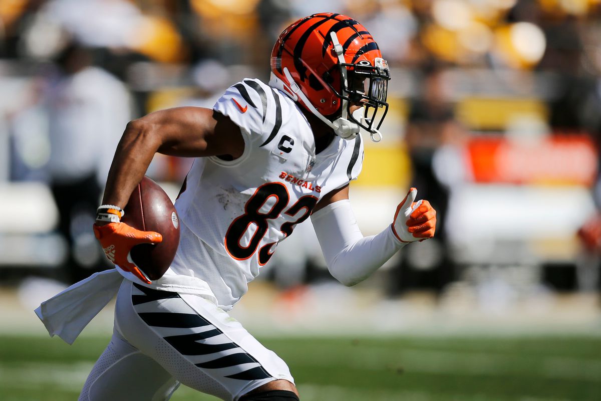 Cincinnati Bengals wide receiver Tyler Boyd (83) runs with a catch in the second quarter of the NFL Week 3 game between the Pittsburgh Steelers and the Cincinnati Bengals at Heinz Field in Pittsburgh on Sunday, Sept. 26, 2021. The Bengals led 14-7 at halftime. Cincinnati Bengals At Pittsburgh Steelers