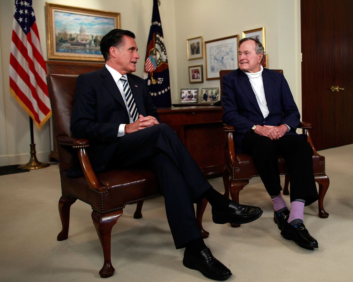 Mitt Romney Receives Endorsement From Former President George H.W. Bush