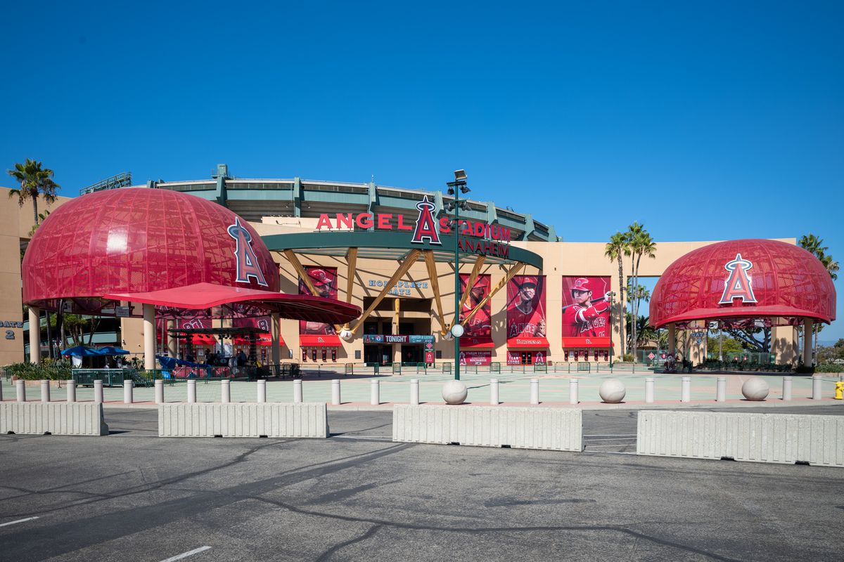 Anaheim Exteriors And Landmarks - 2020
