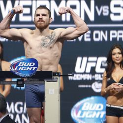 UFC 168 weigh-in photos