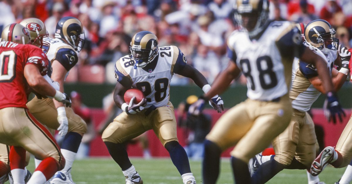 Random Ramsdom: Who is the GOAT running back in Rams history?