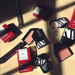 Amazing makeup delivered! Loving the new mascara and makeup from <b>Kjaer Weis</b>. So hard to find a healthy mascara that works. And I am obsessed with their liptint in Romance. I wear it on my lips AND cheeks. The perfect color for fall, nice and bright