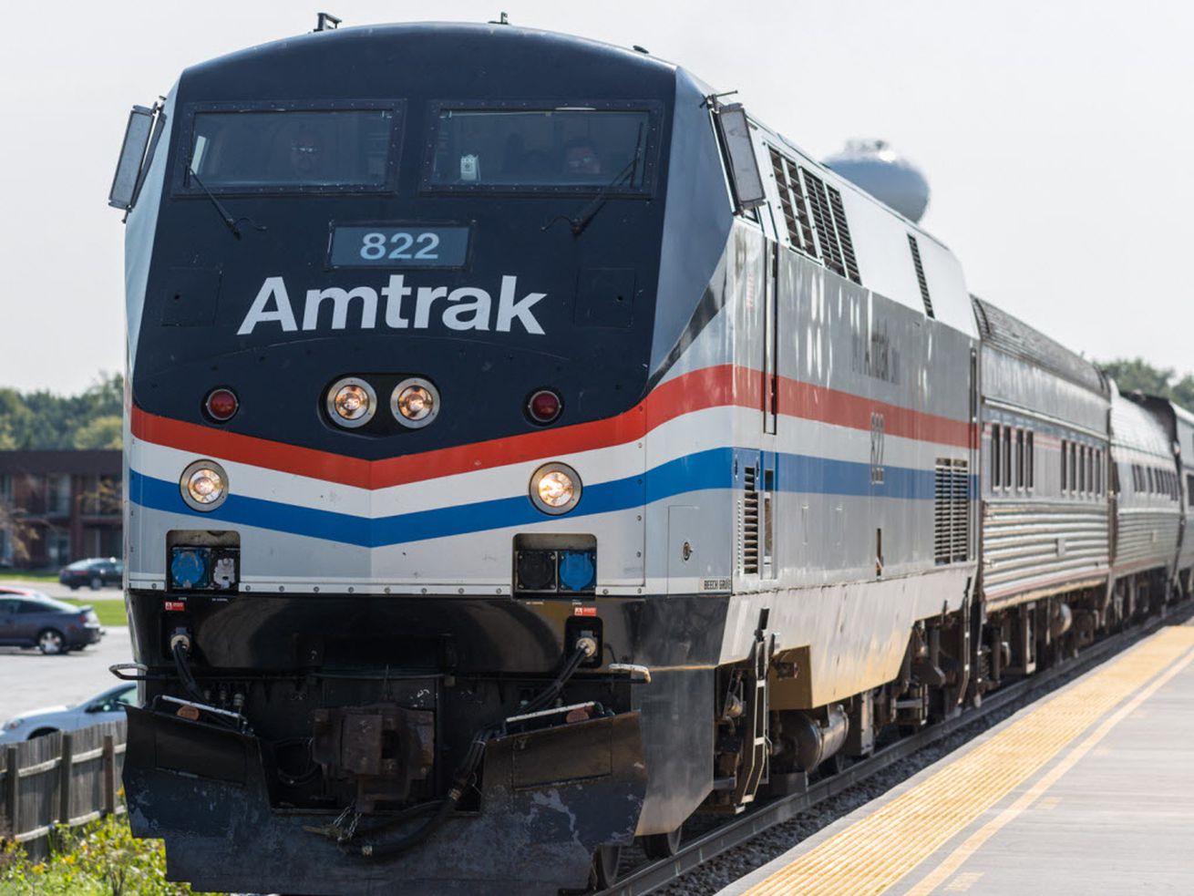 Amtrak train derails near University Park