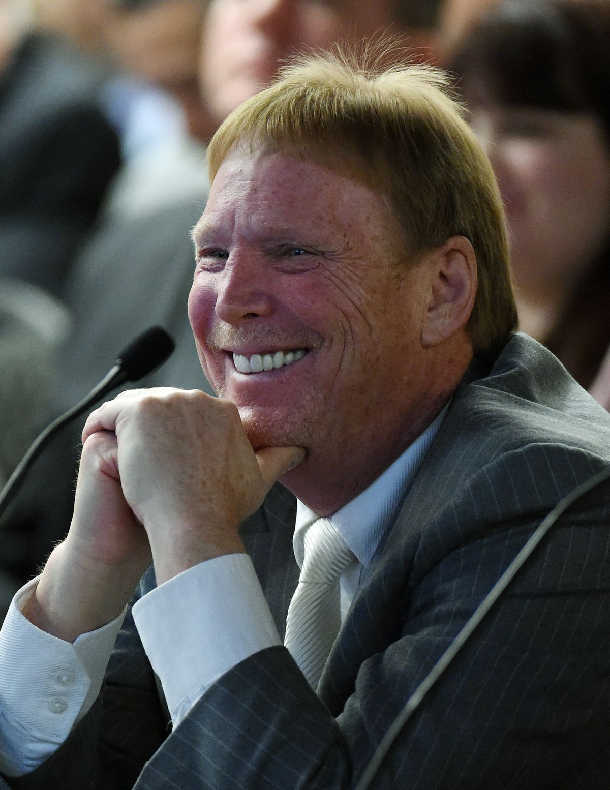 Mark Davis Meets With Nevada Tourism Officials About Moving Raiders To Las Vegas