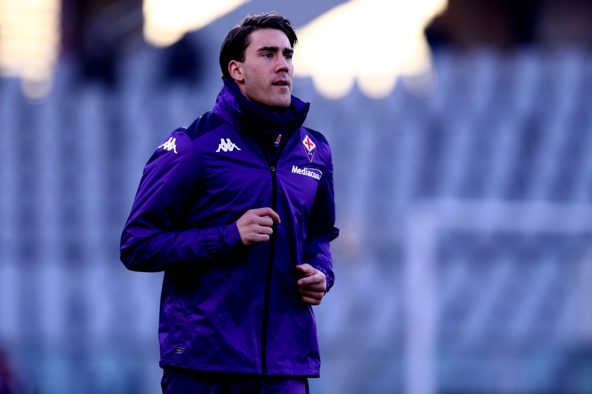 Dusan Vlahovic of Acf Fiorentina during warm up before the...