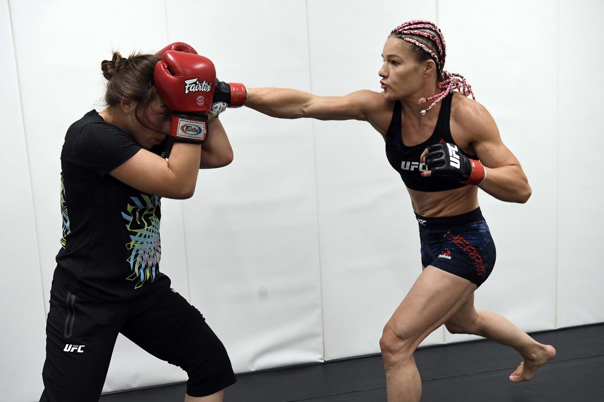 Felice Herrig warms up prior to her fight during the UFC 252 event at UFC APEX on August 15, 2020 in Las Vegas, Nevada.