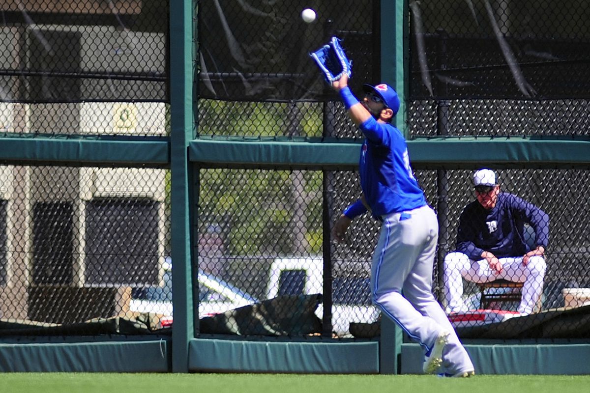 Bautista makes a catch....yesterday, no pictures from today's game yet 