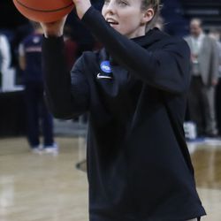 2018 NCAA Women’s Basketball Tournament Elite 8 (South Carolina Gamecocks vs UConn Huskies)