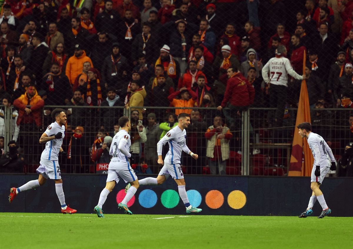 Galatasaray v Barcelona - UEFA Europa League