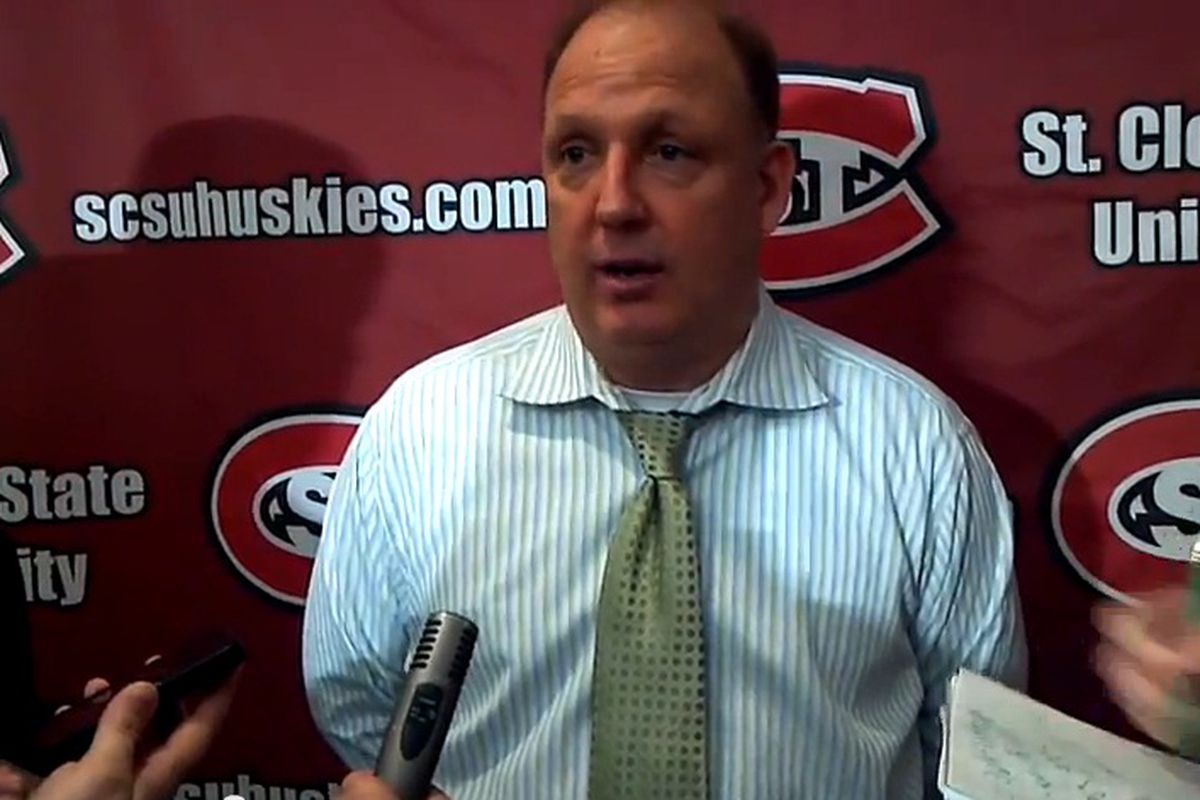 St. Cloud coach Bob Motzko speaking to reporters after a recent game.