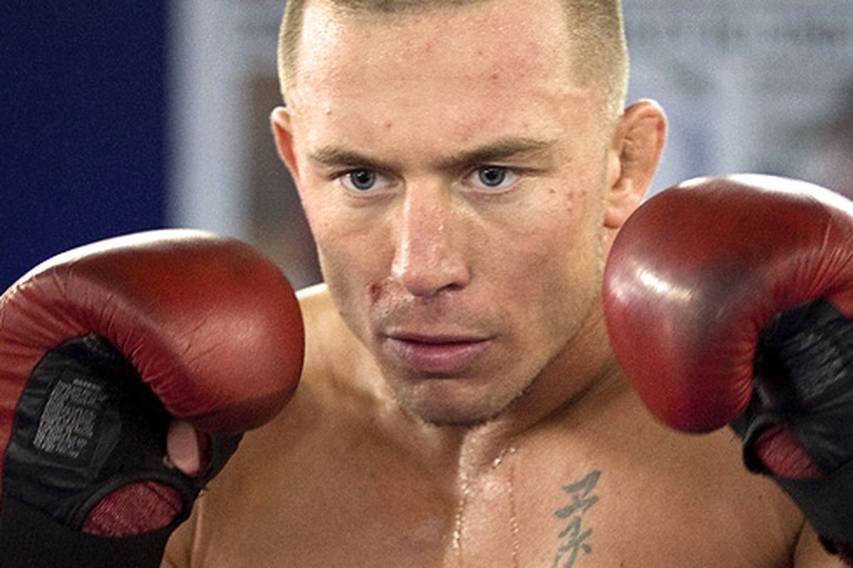 via <a href="http://www.themmanews.com/wp-content/uploads/2010/12/Georges-St-Pierre.jpg">www.themmanews.com</a>