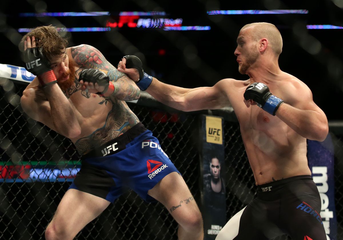 MMA: UFC Fight Night-Powell vs Horcher