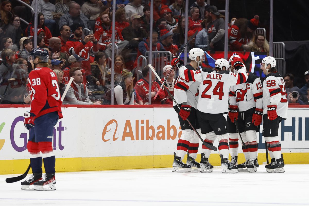 NHL: New Jersey Devils at Washington Capitals