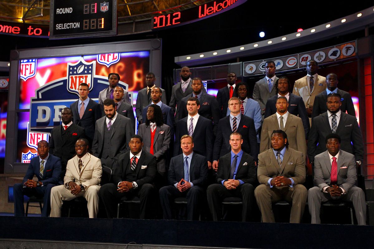 NEW YORK, NY - APRIL 26:  The 2012 NFL Draft Class poses for a class group photo with NFL Commissioner Roger Goodell (C front Row)during the 2012 NFL Draft at Radio City Music Hall on April 26, 2012 in New York City.  (Photo by Al Bello/Getty Images)