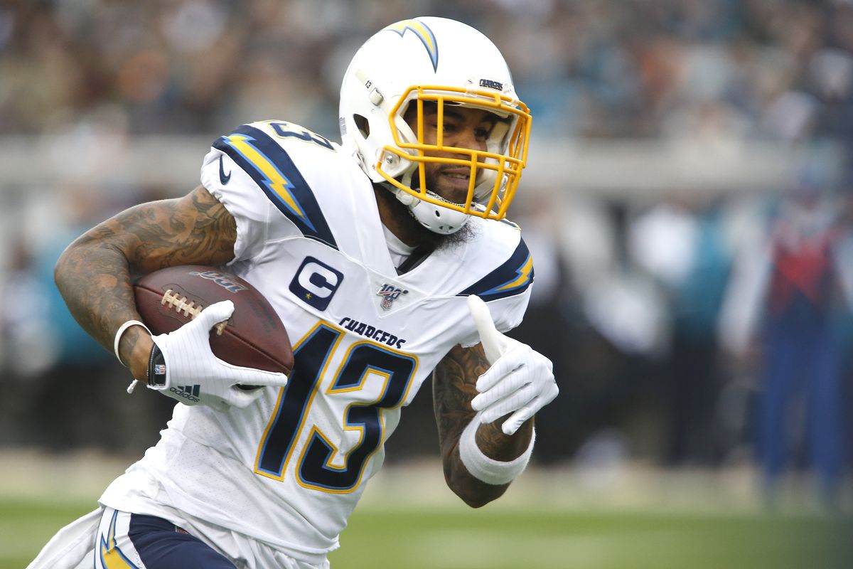 Los Angeles Chargers wide receiver Keenan Allen runs the ball during the first quarter against the Jacksonville Jaguars at TIAA Bank Field.&nbsp;