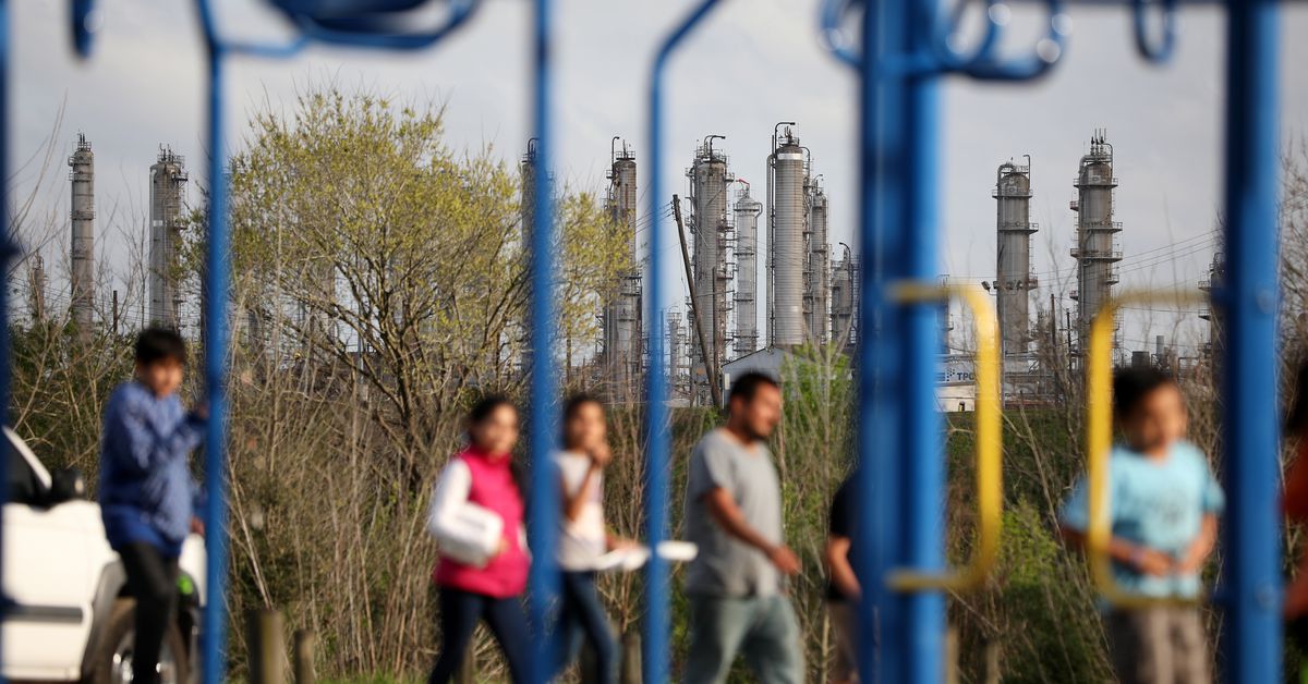 The oil industry’s carbon capture plan won’t help Texas’ most polluted communities