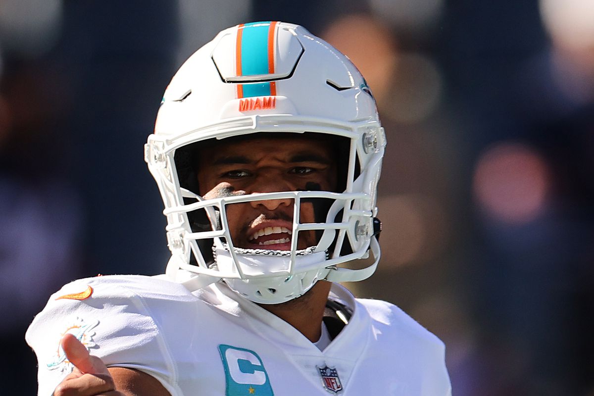 Tua Tagovailoa #1 of the Miami Dolphins looks on prior to the game against the Chicago Bears at Soldier Field on November 06, 2022 in Chicago, Illinois.