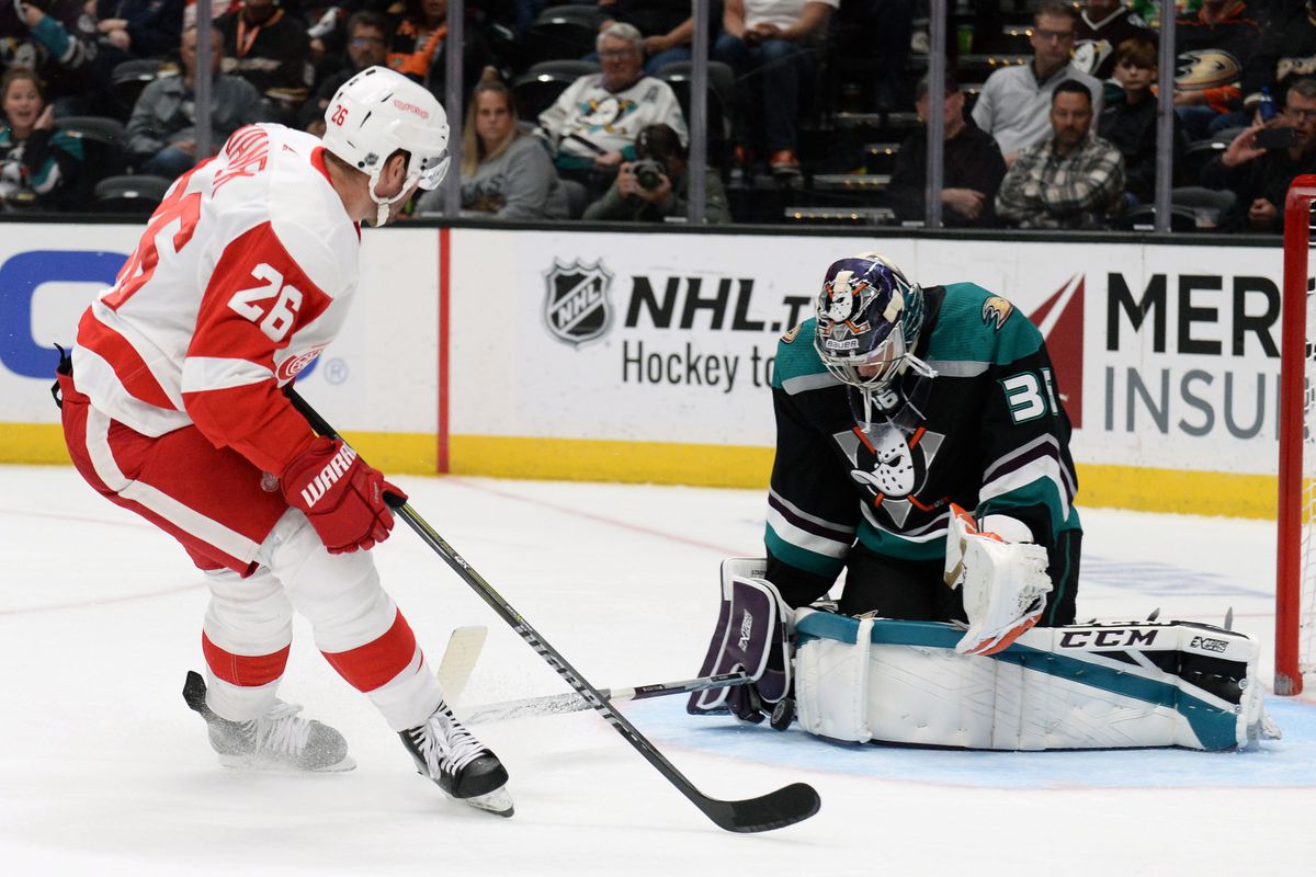 NHL: Detroit Red Wings at Anaheim Ducks