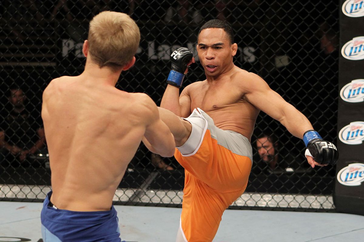 Photo by Josh Hedges via <a href="http://video.ufc.tv/TUF14/photos/event/08_dodson_vs_dillashaw_002.jpg">Getty Images</a>