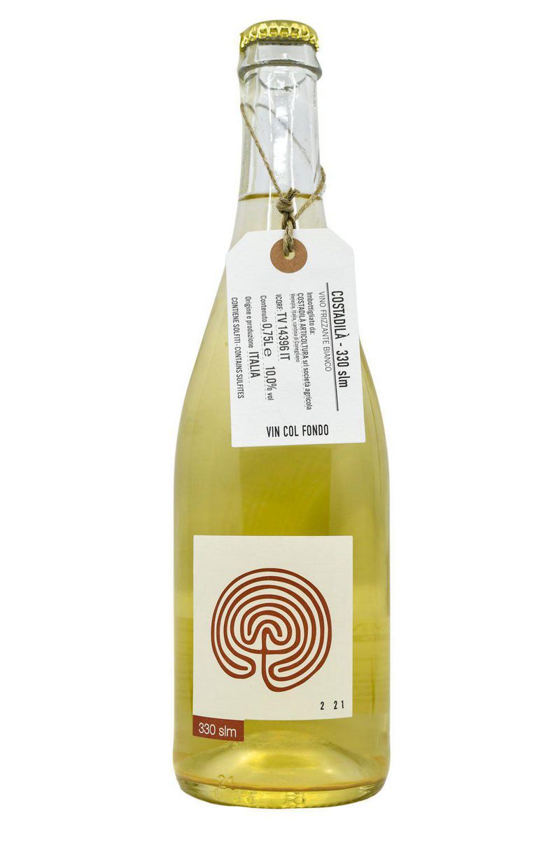 Bottle of prosecco with a swirl on the label.
