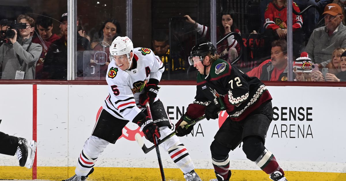 Blackhawks at Coyotes: Third Period Discussion
