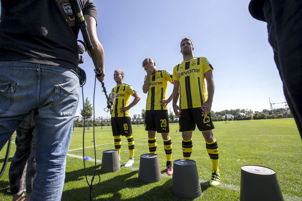 Borussia Dortmund - Media Day Making Of