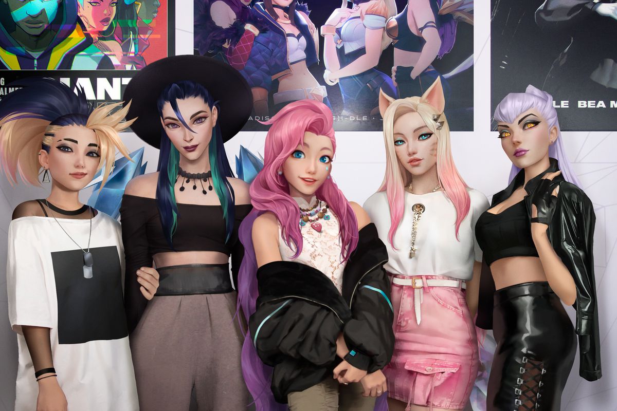 League of Legends pop group K/DA posing with virtual influencer Seraphine