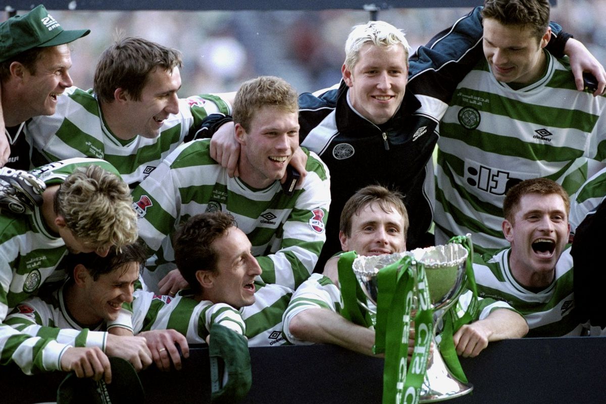 Glasgow Celtic team celebrate