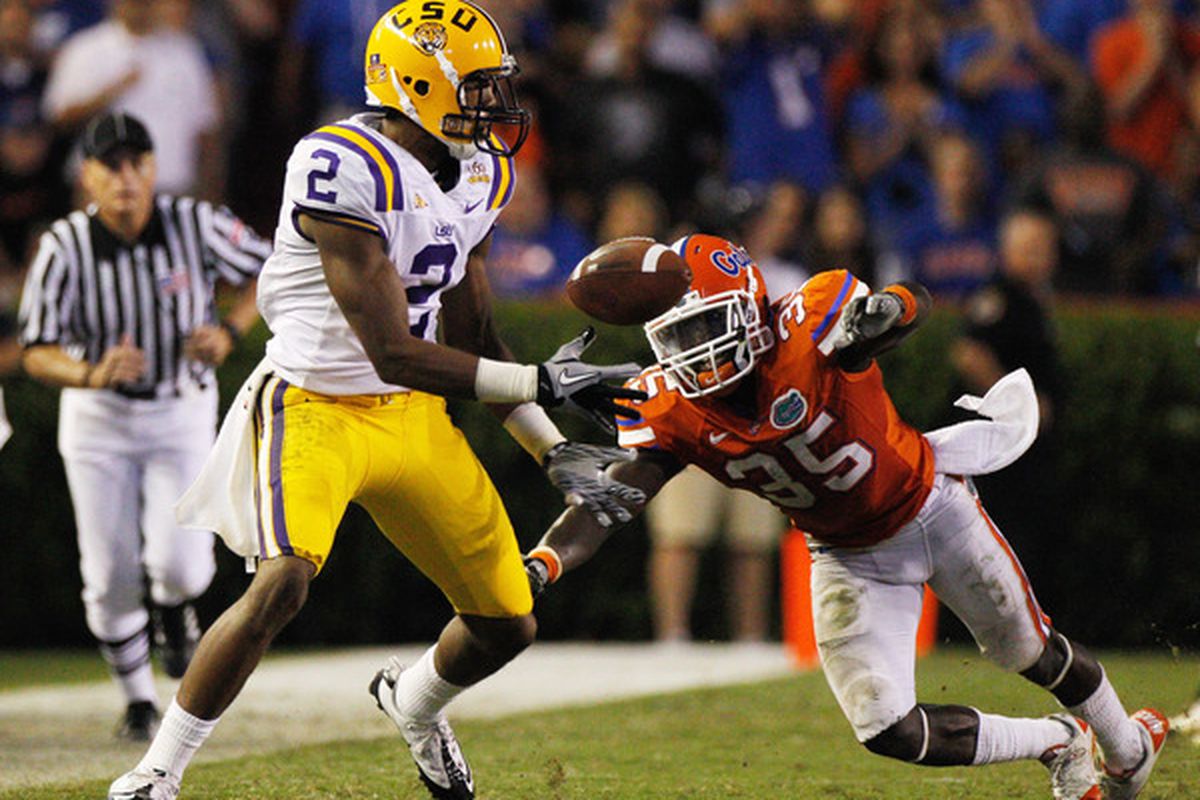 The St. Louis Rams could be leaning toward LSU receiver Rueben Randle in the second-round of the NFL Draft. 