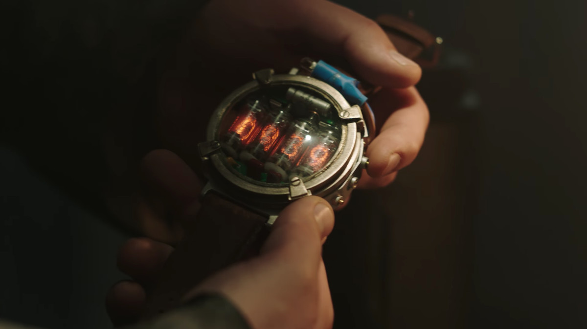The Nixie Watch, worn by Artyom in the Metro series. Part of the Metro Exodus Artyom Custom Edition.