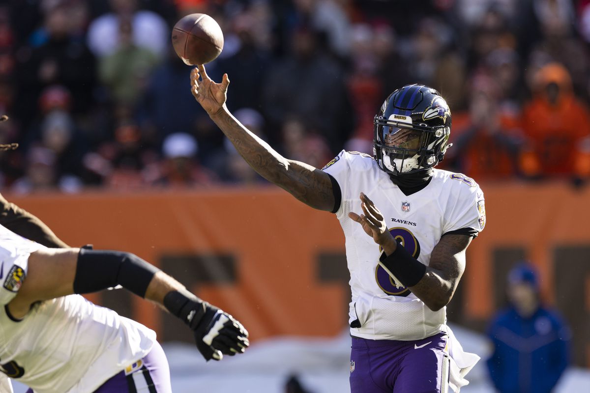 Baltimore Ravens quarterback Lamar Jackson (8) throws the ball against the Cleveland Browns during the first quarter at FirstEnergy Stadium.
