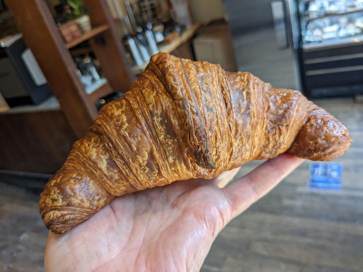 A very brown elongated croissant.