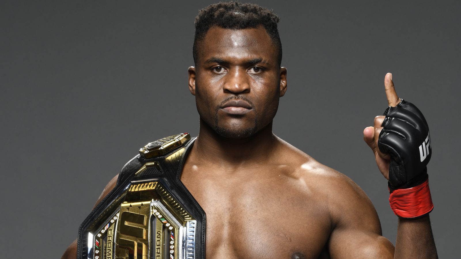 Francis Ngannou trolls ‘Jonny Boy’ Jones, declares himself true ‘heavyweight king’ after UFC 285