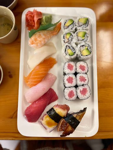 Sushi at Fujiyama-Ya