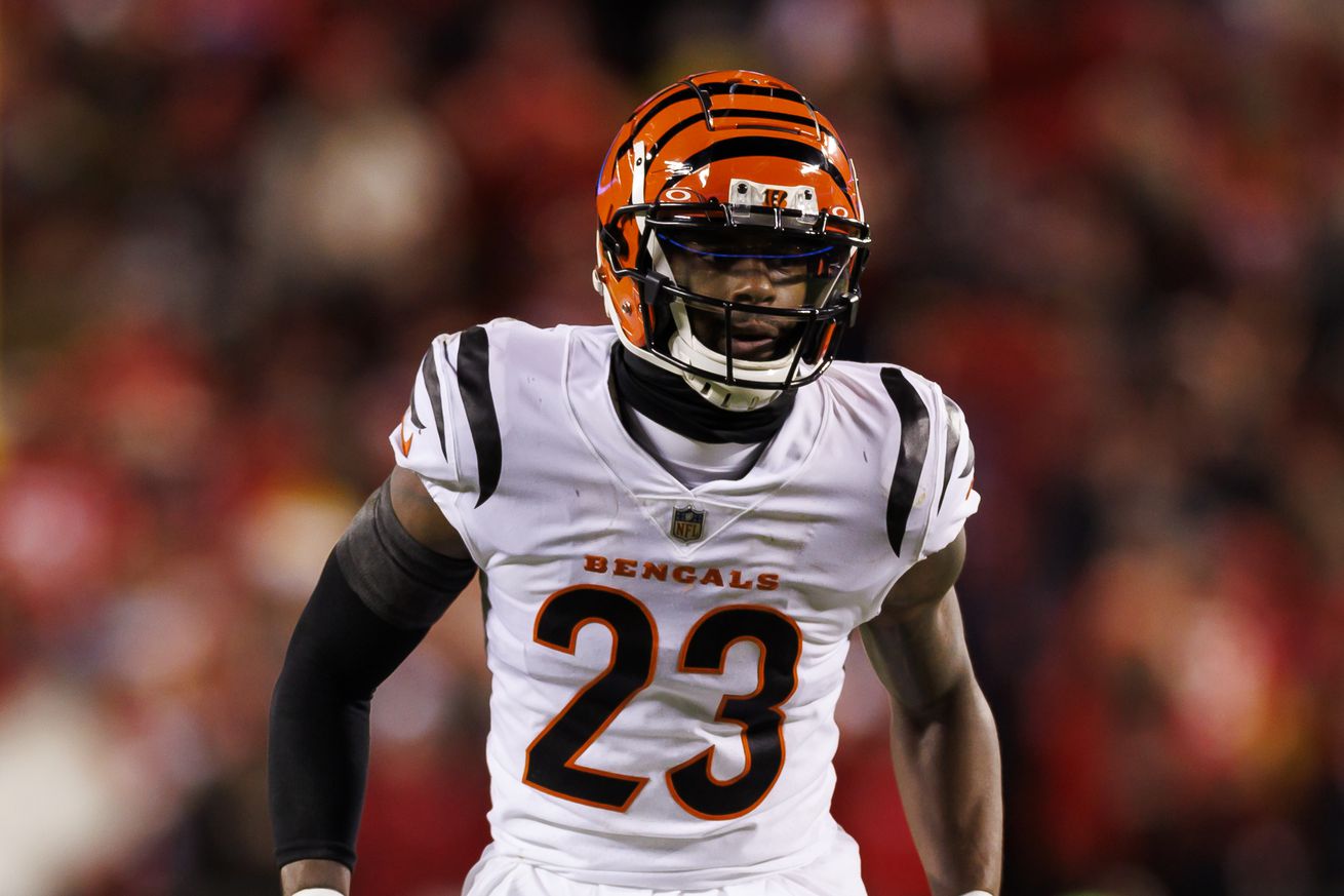Bengals News (3/2): New position for Dax Hill?