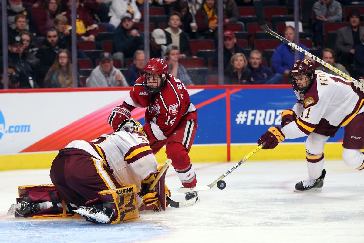 NCAA Hockey: Frozen Four-Havard vs Minnesota-Duluth